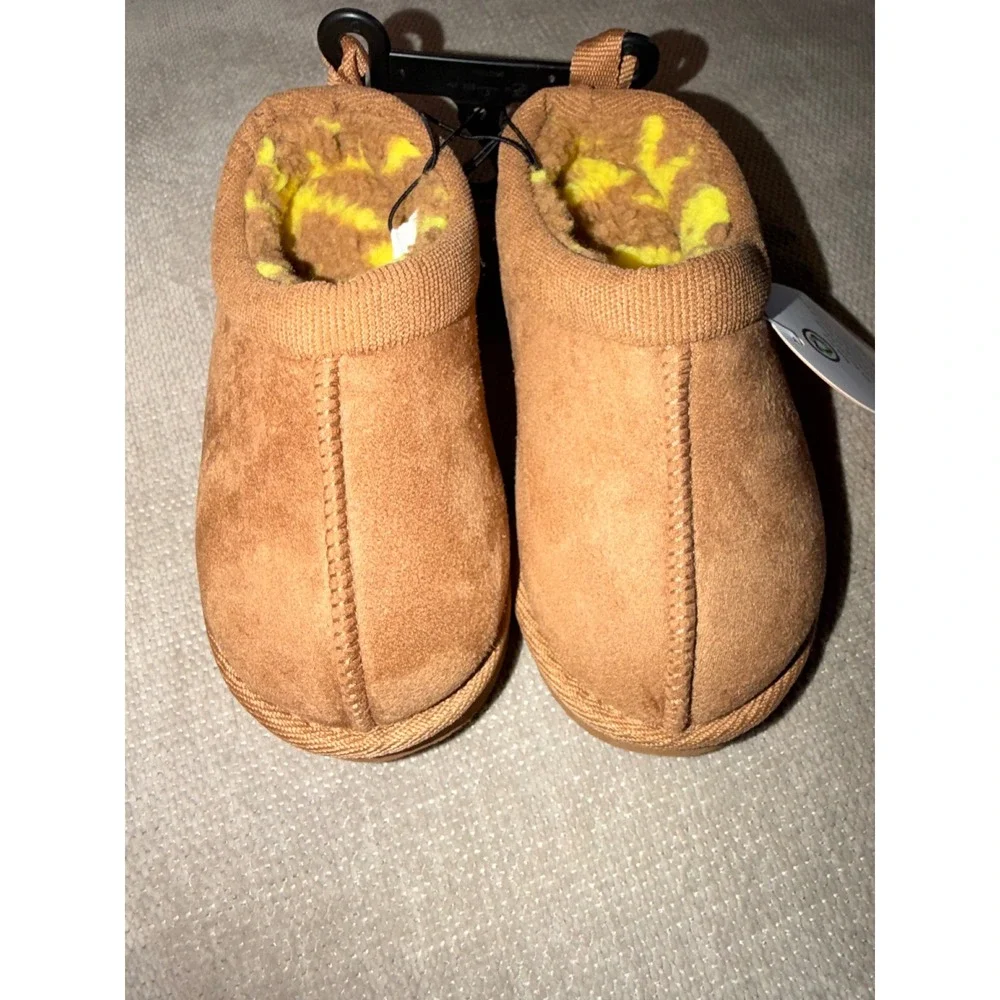 Kids slippers 9/10
